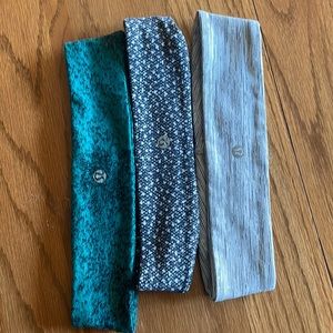 Lululemon headbands. (3)